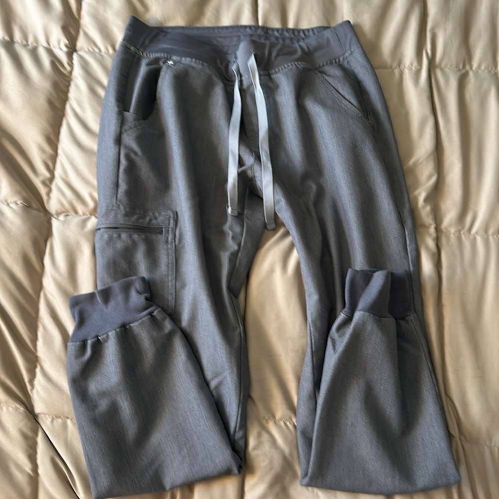 FIGS Scrubs